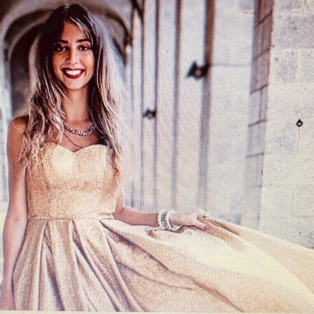 Ball Gown Gold sparkle w/Full skirt. Completely elegant.